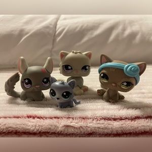 3 littlest pet shop and accessories